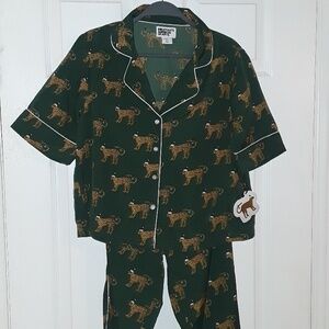 Bouffants & Broken Hearts Green Santa Leopard Print Pajama Set Piping NWT
